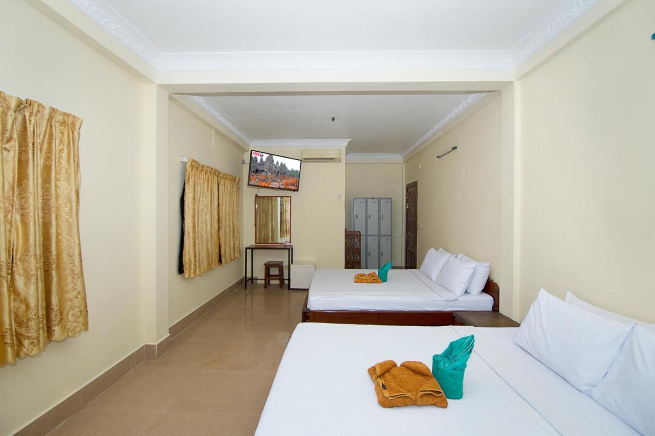 Top Sky Hostel Siem Reap Exterior photo